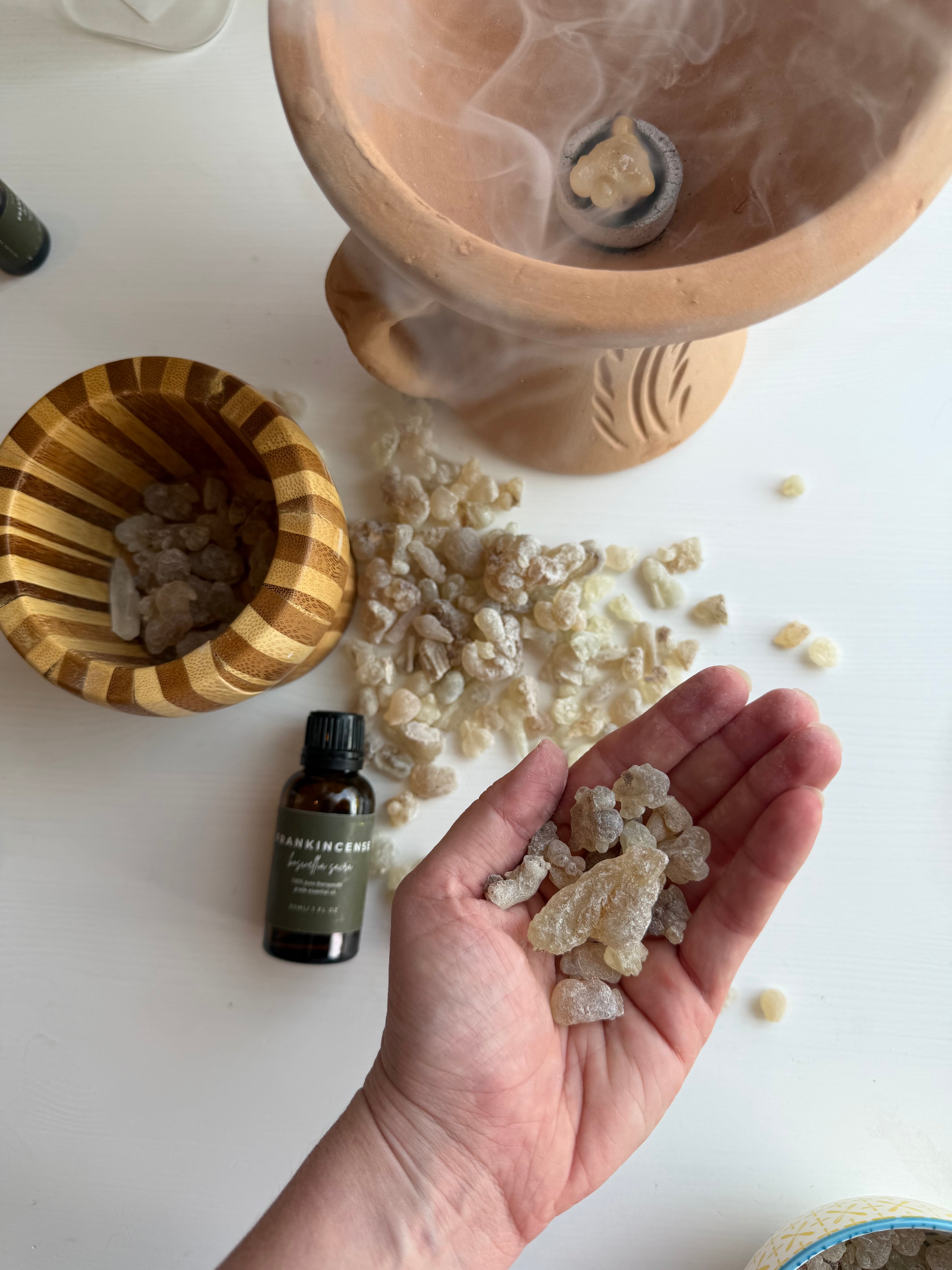Hojari Frankincense Starter Bundle (1x 10 ml Oil + 1x  100g Resin)